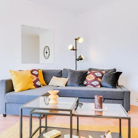 The Nest - Sea View -