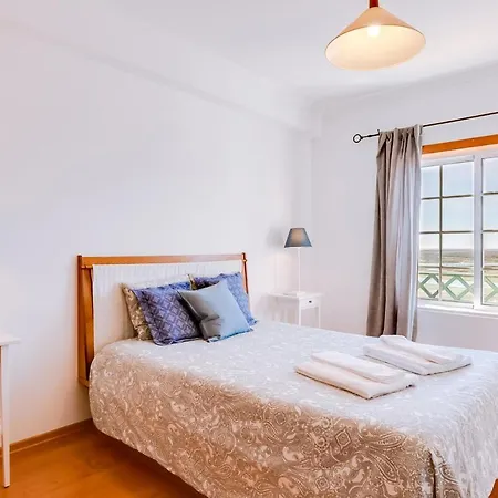 The Nest - Sea View -